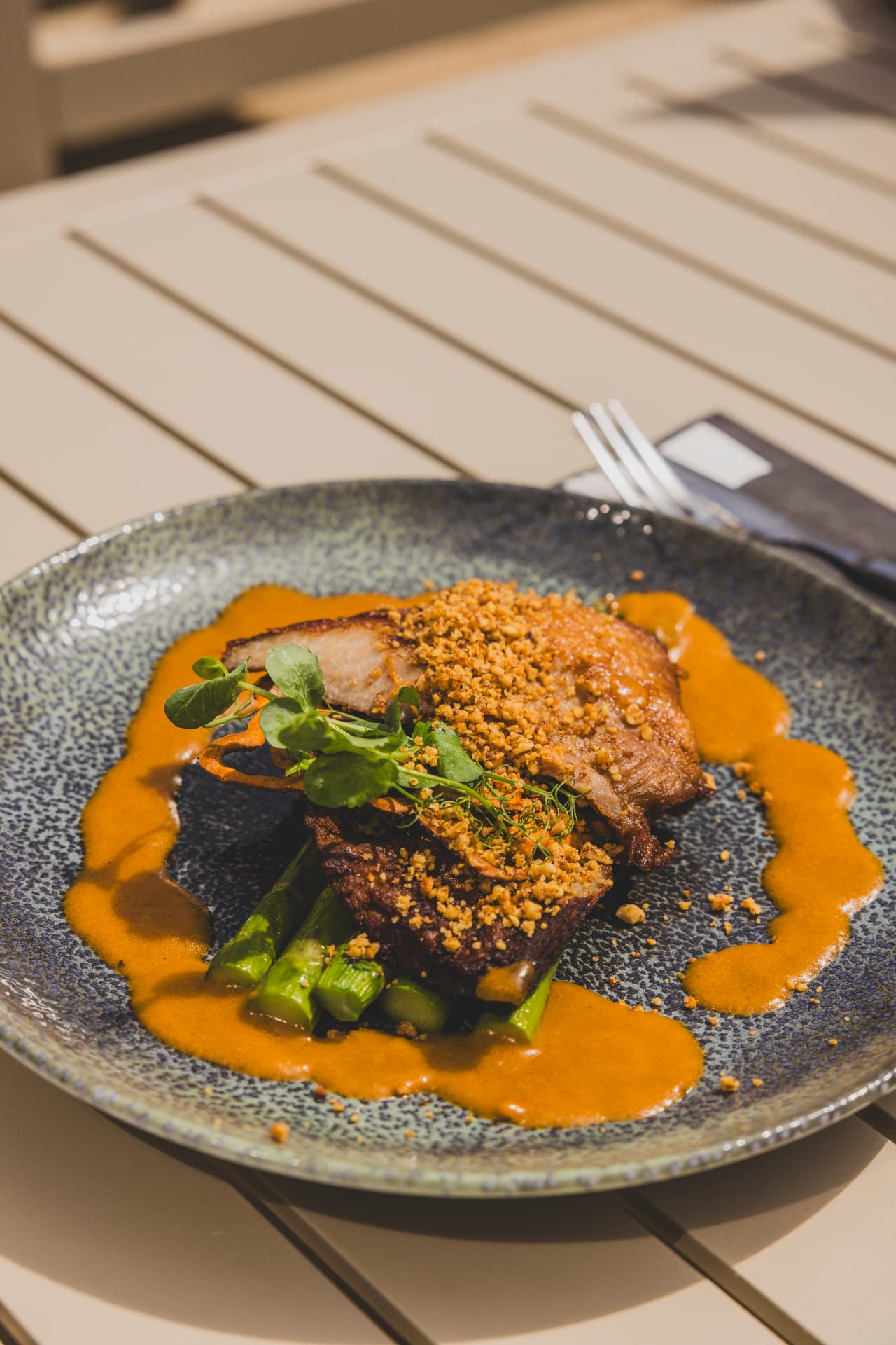 Gerecht geserveerd op het terras bij Wantveld